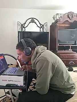 bigboytoy912 online show from July 19, 7:39 pm