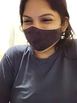 Snapshot of illay_love chatting on February 28, 4:43 am illay love online show from February 28, 4:43 am