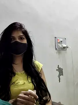 Snapshot of illay_love chatting on March 4, 2:10 pm illay love online show from March 4, 2:10 pm