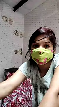 Snapshot of illay_love chatting on March 11, 3:37 am illay love online show from March 11, 3:37 am