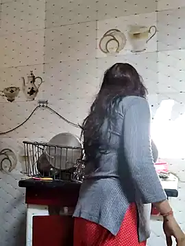 illay love online show from February 5, 5:56 am