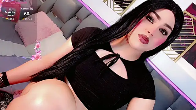 Snapshot of Sophia-Isabella chatting on December 2, 7:53 pm Sophia-Isabella online show from December 2, 7:53 pm