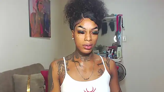 Snapshot of badgirls_cx chatting on June 30, 3:46 pm badgirls cx online show from June 30, 3:46 pm