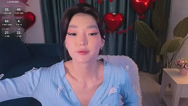 AudreyMell online show from February 14, 2:54 pm