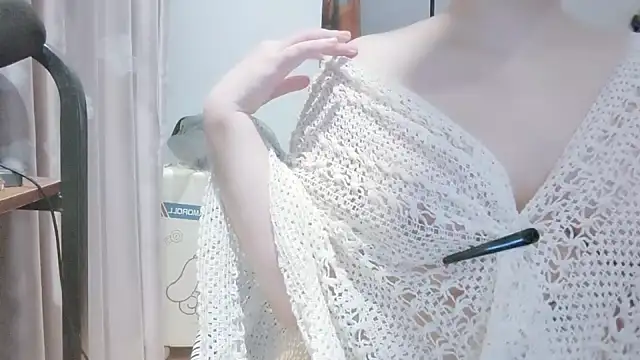 Snapshot of arena1357 chatting on September 20, 1:56 pm arena1357 online show from September 20, 1:56 pm