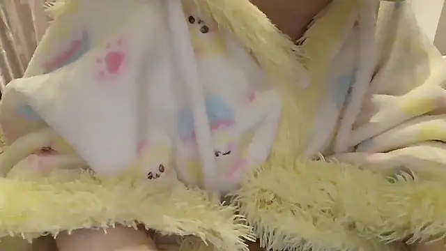 Snapshot of arena1357 chatting on November 18, 2:54 pm arena1357 online show from November 18, 2:54 pm