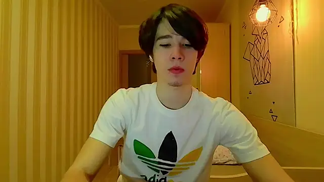 Snapshot of gayGamogey chatting on March 1, 6:00 pm gayGamogey online show from March 1, 6:00 pm