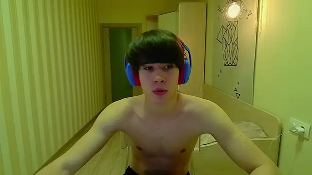 Snapshot of gayGamogey chatting on November 26, 1:12 pm gayGamogey online show from November 26, 1:12 pm