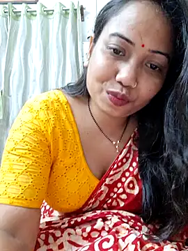 DREAM GIRL-30 online show from February 28, 7:03 pm