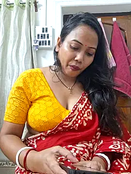 DREAM GIRL-30 online show from March 21, 8:50 am