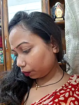 DREAM GIRL-30 online show from March 21, 12:50 pm