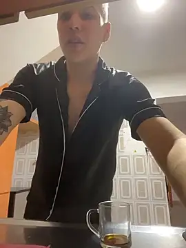 Charlee pink online show from March 1, 6:10 pm