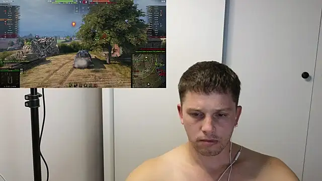 Snapshot of BigL0ve chatting on October 11, 3:21 pm BigL0ve online show from October 11, 3:21 pm