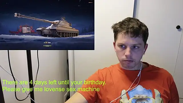 Snapshot of BigL0ve chatting on January 6, 2:43 pm BigL0ve online show from January 6, 2:43 pm