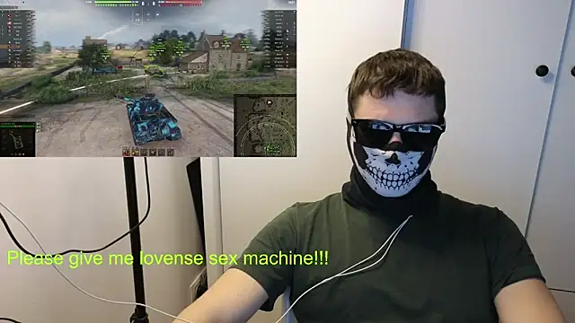 Snapshot of BigL0ve chatting on February 12, 3:51 pm BigL0ve online show from February 12, 3:51 pm