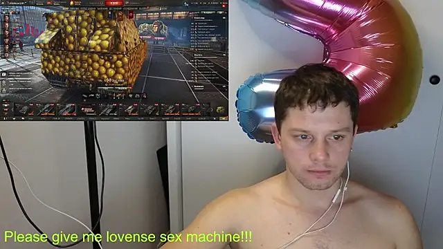 Snapshot of BigL0ve chatting on February 22, 2:48 pm BigL0ve online show from February 22, 2:48 pm