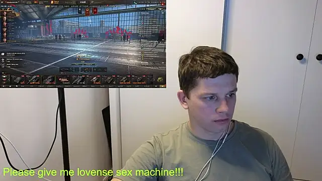 Snapshot of BigL0ve chatting on February 25, 3:10 pm BigL0ve online show from February 25, 3:10 pm