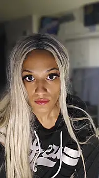 farahmoans4u online show from May 14, 3:24 am