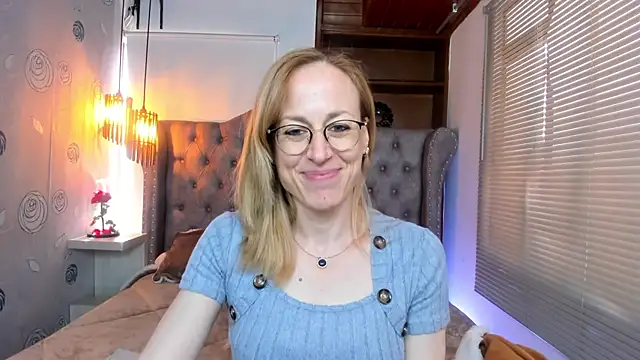 Snapshot of SammySanders chatting on January 11, 2:58 pm SammySanders online show from January 11, 2:58 pm