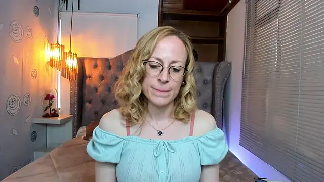 Snapshot of SammySanders chatting on January 24, 9:26 pm SammySanders online show from January 24, 9:26 pm