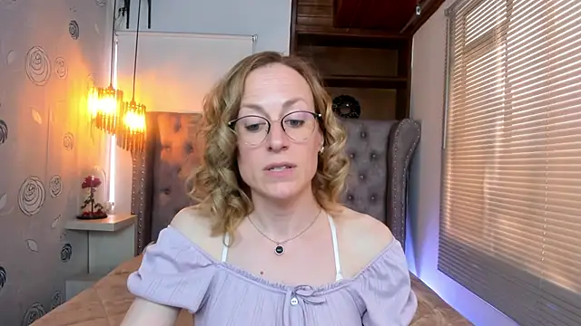 Snapshot of SammySanders chatting on January 31, 9:26 pm SammySanders online show from January 31, 9:26 pm