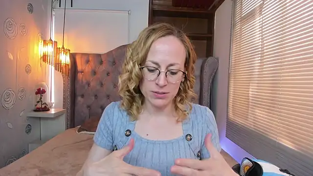 Snapshot of SammySanders chatting on March 12, 8:10 pm SammySanders online show from March 12, 8:10 pm