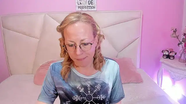 Snapshot of SammySanders chatting on September 18, 4:09 pm SammySanders online show from September 18, 4:09 pm