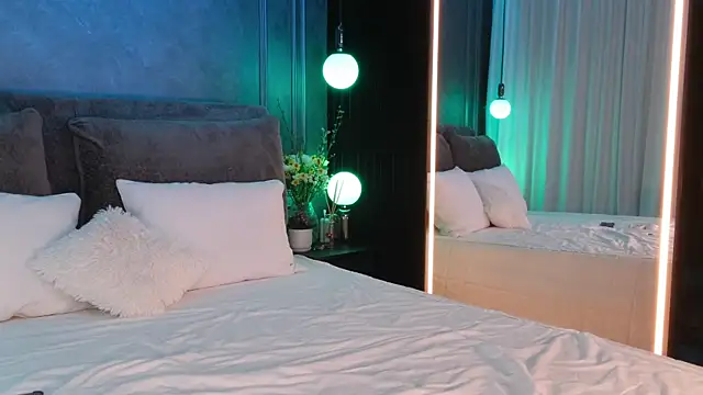 Ami Katana online show from April 1, 8:06 pm