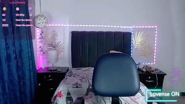 Julietacollins06 online show from February 1, 2:34 pm