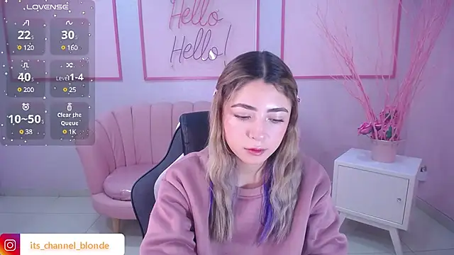 channel blonde a online show from December 30, 5:02 pm