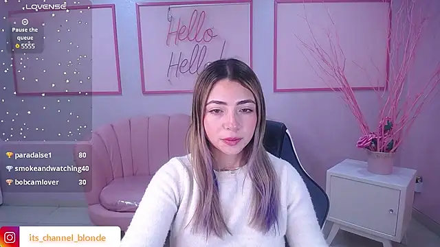 channel blonde a online show from January 3, 7:39 pm