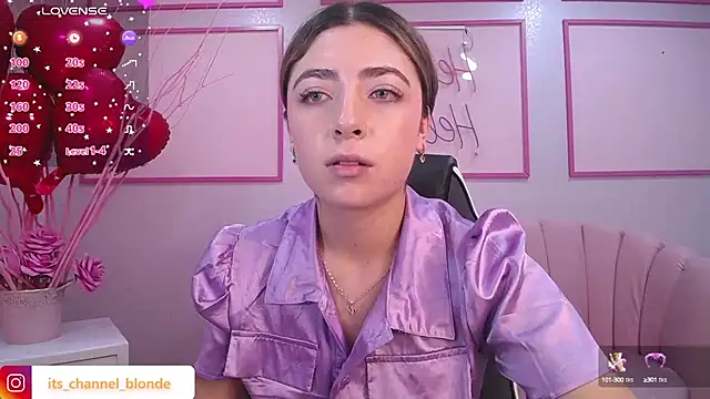 channel blonde a online show from February 21, 7:43 pm