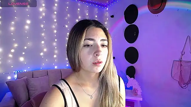 channel blonde a online show from March 6, 4:28 pm