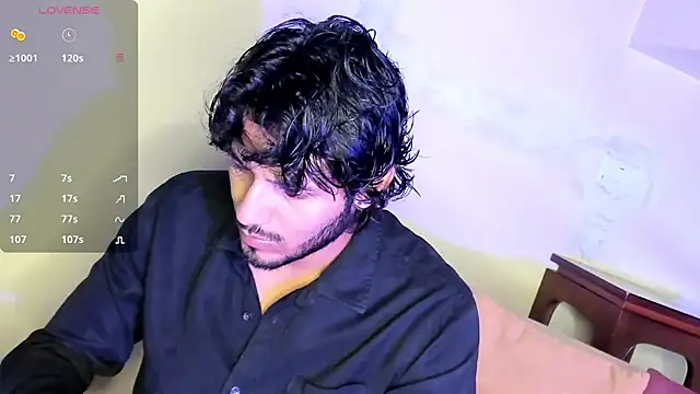 Nicholasrodrii online show from January 10, 9:42 pm