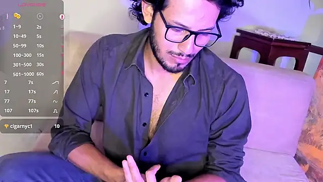 Nicholasrodrii online show from January 15, 12:58 pm