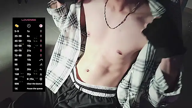 FEIYU001 online show from February 27, 1:38 pm