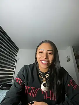 Snapshot of CindyWilliams_ chatting on February 20, 11:43 pm CindyWilliams online show from February 20, 11:43 pm