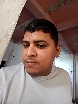 Snapshot of 11anduardo chatting on February 23, 9:48 pm 11anduardo online show from February 23, 9:48 pm