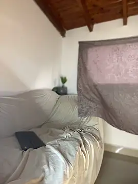 AndresSmith   online show from April 15, 7:32 pm