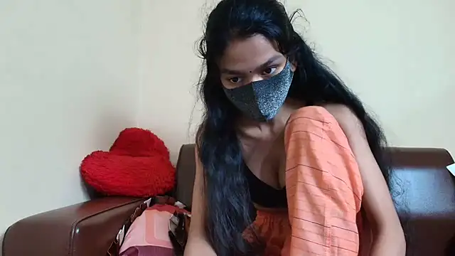 Snapshot of Srabontii chatting on December 21, 11:28 am Srabontii online show from December 21, 11:28 am