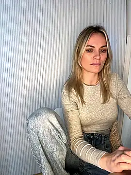 Milla  one online show from January 16, 11:47 am