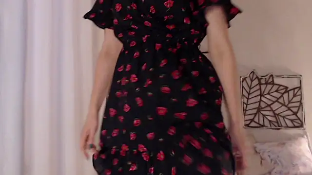 Snapshot of pepper_milf chatting on December 15, 11:55 am pepper milf online show from December 15, 11:55 am