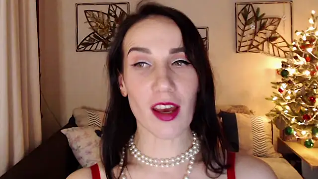 Snapshot of pepper_milf chatting on December 25, 7:13 pm pepper milf online show from December 25, 7:13 pm