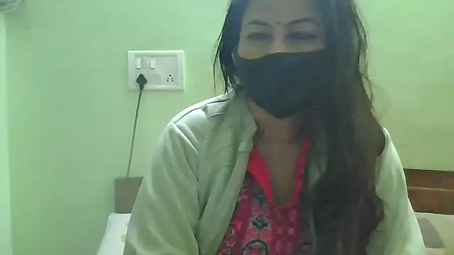 Snapshot of couplesuni chatting on January 19, 10:06 pm couplesuni online show from January 19, 10:06 pm