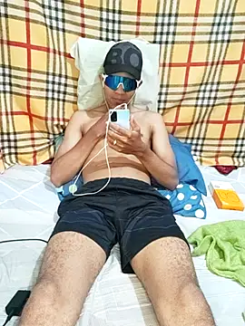 Arturo Stone online show from November 2, 1:30 am