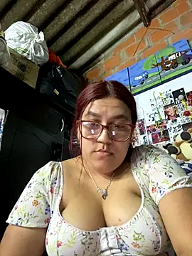 dafne19  online show from September 12, 4:45 am