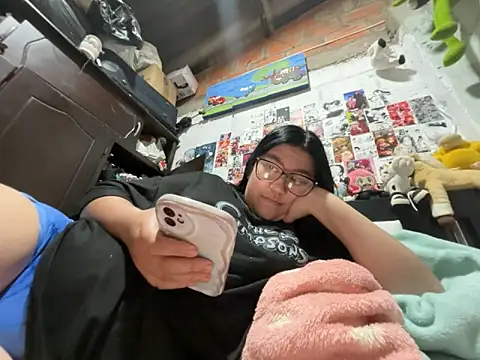 dafne19  online show from March 20, 4:39 am