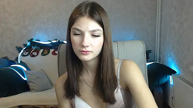 Snapshot of AnaHoney chatting on January 20, 2:32 am AnaHoney online show from January 20, 2:32 am