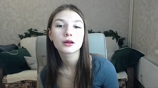 Snapshot of AnaHoney chatting on January 29, 6:43 am AnaHoney online show from January 29, 6:43 am