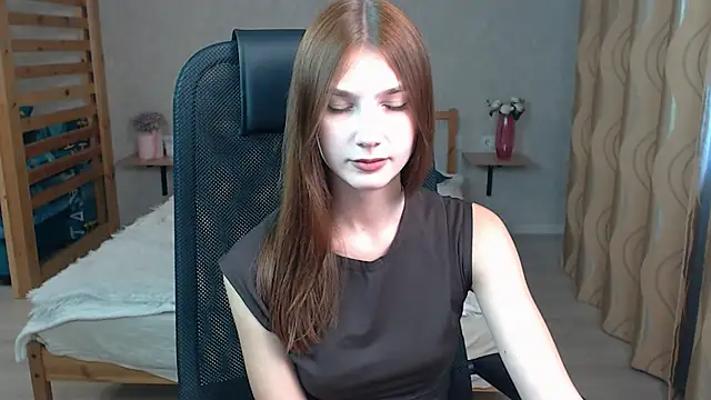 Snapshot of AnaHoney chatting on October 20, 4:24 am AnaHoney online show from October 20, 4:24 am